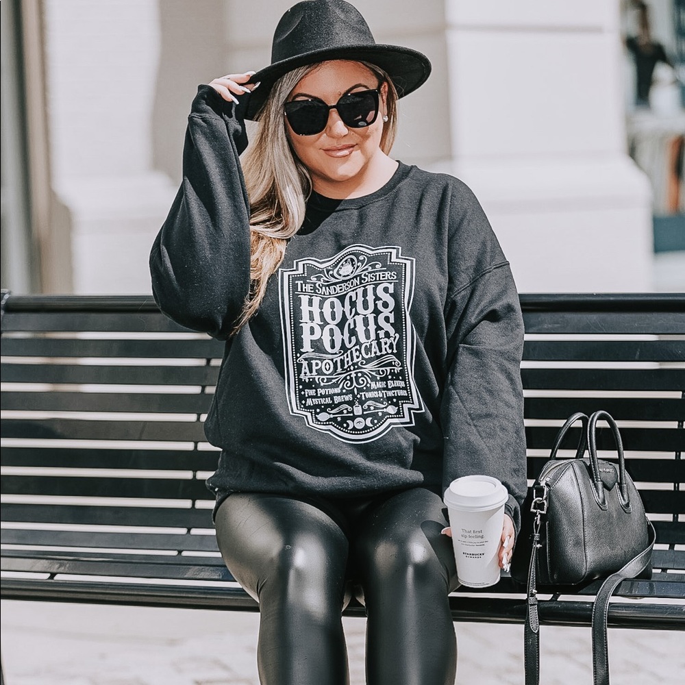 HOCUS POCUS CREWNECK